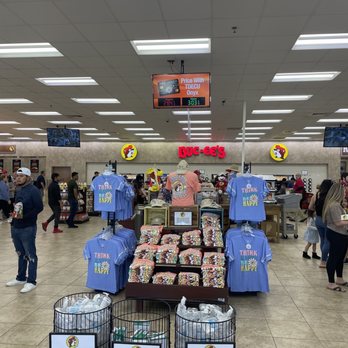 Buc-ee's - Gas Stations Near Me - Fort Worth, Texas Buc-ee's - Gas Stations Near Me - Fort Worth, Texas