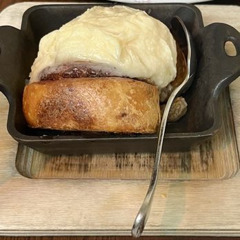 Succotash Prime - Pecan Sticky Buns - Southern Near Me - Washington, DC, District of Columbia Succotash Prime - Pecan Sticky Buns - Southern Near Me - Washington, DC, District of Columbia