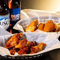 Hotshots Sports Bar and Grill - Mooresville