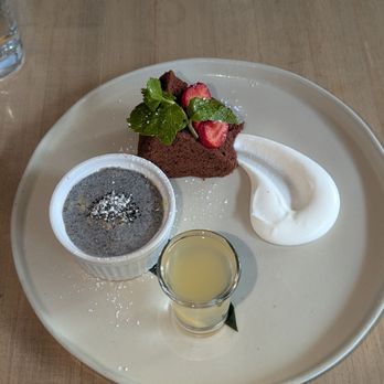 Carino - Japanese Near Me - Calgary, Alberta