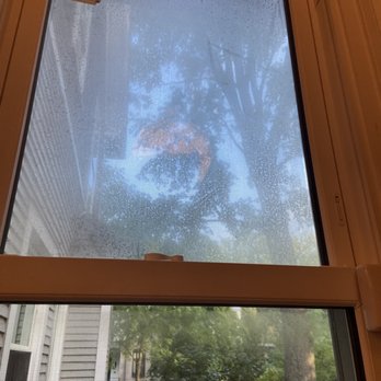 Your American Windows - Broken seal window. - Windows Installation Near Me - Burr Ridge, Illinois