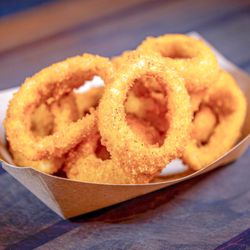 Our world famous Onion Rings. They don't call him Lord of The Rings for nothing!