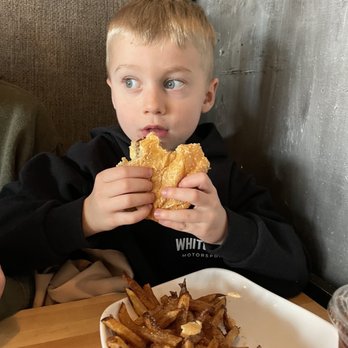 Flip Side - Kids Cheeseburger - Burgers Near Me - Columbus, Ohio