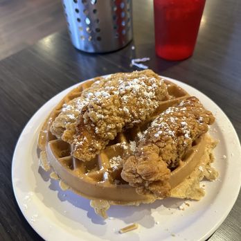 The Scrambled Egg - Chicken-N-Waffles with no maple aioli - American Near Me - Lithia, Florida