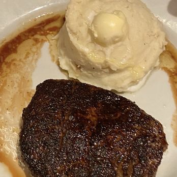 LongHorn Steakhouse - Flo's Filet - Steakhouses Near Me - Lake Orion, Michigan LongHorn Steakhouse - Flo's Filet - Steakhouses Near Me - Lake Orion, Michigan