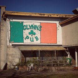 Glynn's Shamrock Pub - Hard to pass a place with such an inviting sign.