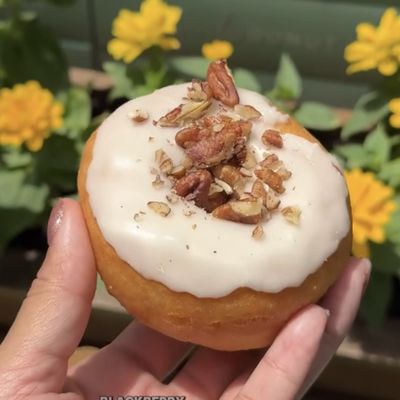 Cloudy Donut Co. by null