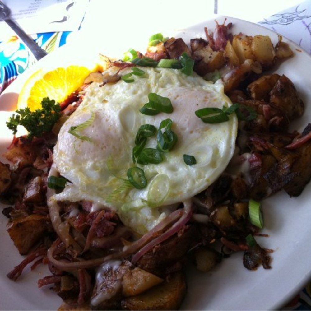 Beach Break Cafe - Corned Beef Hash - Breakfast & Brunch Near Me - Oceanside, California