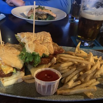 Banff Ave Brewing Co - Buffalo Chicken Sandwich - Breweries Near Me - Banff, Alberta