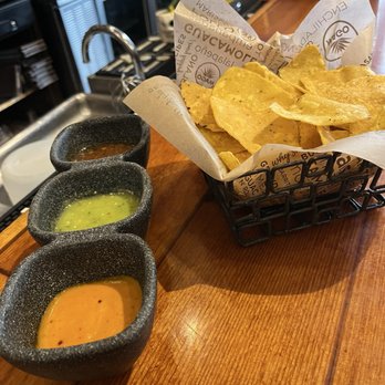 Mago Grill & Cantina - CHIPS & SALSA - Mexican Near Me - Bolingbrook, Illinois