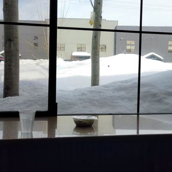 Full Belly Deli- Truckee - Snow up to windows in the dining area. - Breakfast & Brunch Near Me - Truckee, California