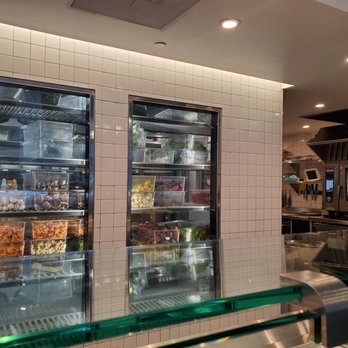 sweetgreen - Healthy Salads, Wraps, and Bowls - Produce - Salad Near Me - Jersey City, New Jersey