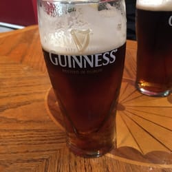 Caverly's Irish Pub