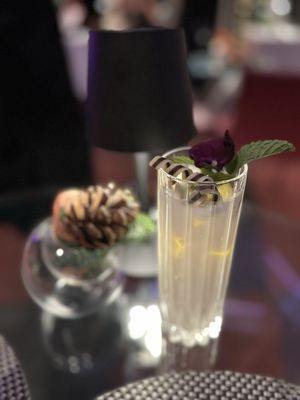 ROBERT by null ROBERT by null