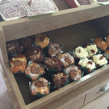 Zest - Cupcakes! - Restaurants Near Me - Ennis, CE