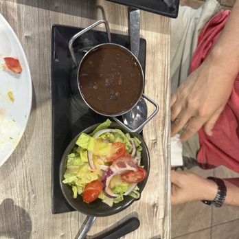 Cali Viejo Restaurant - Side salad & blk beans - Latin American Near Me - Brandon, Florida