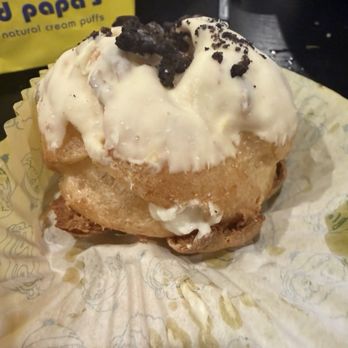 Beard Papa's - Oreo cream puff - Desserts Near Me - Philadelphia, Pennsylvania