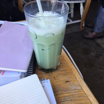 Canard Café - Iced matcha latte - Coffee & Tea Near Me - Montreal, Quebec Canard Café - Iced matcha latte - Coffee & Tea Near Me - Montreal, Quebec