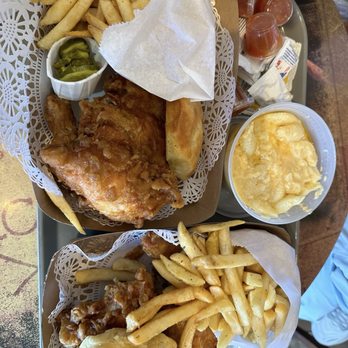 Honey's Kettle Fried Chicken - 3 Piece Meal with Mac N Cheese - Southern Near Me - Culver City, California Honey's Kettle Fried Chicken - 3 Piece Meal with Mac N Cheese - Southern Near Me - Culver City, California