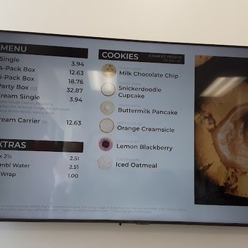 Crumbl - Clinton Hwy - Bakeries Near Me - Knoxville, Tennessee