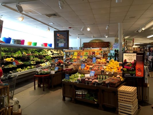 New Morning Market & Vitality Center by null