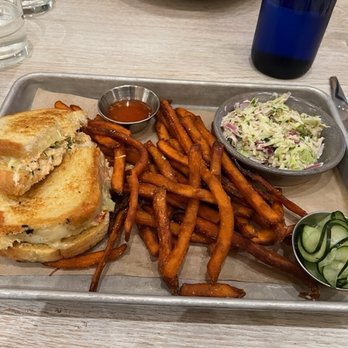 Pacific Catch - Crab Melt - Sushi Bars Near Me - Santa Clara, California Pacific Catch - Crab Melt - Sushi Bars Near Me - Santa Clara, California