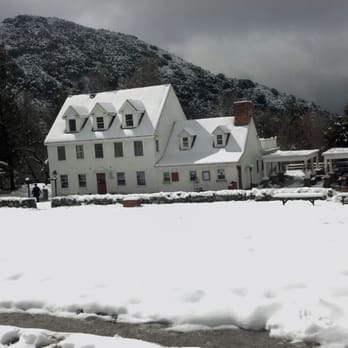 Riley's Log Cabin Farm - Picture perfect - Tours Near Me - Yucaipa, California Riley's Log Cabin Farm - Picture perfect - Tours Near Me - Yucaipa, California