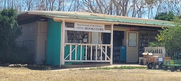 Maui Friends of the Library, Puunene by null