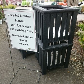 Dennis' 7 Dees Garden Center - Planters - Nurseries & Gardening Near Me - Vancouver, Washington