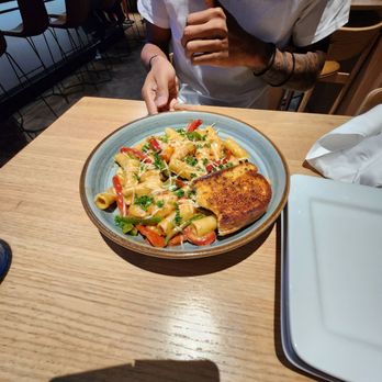 Dave & Buster's Fresno - Pasta & Shrimp - Sports Bars Near Me - Fresno, California Dave & Buster's Fresno - Pasta & Shrimp - Sports Bars Near Me - Fresno, California