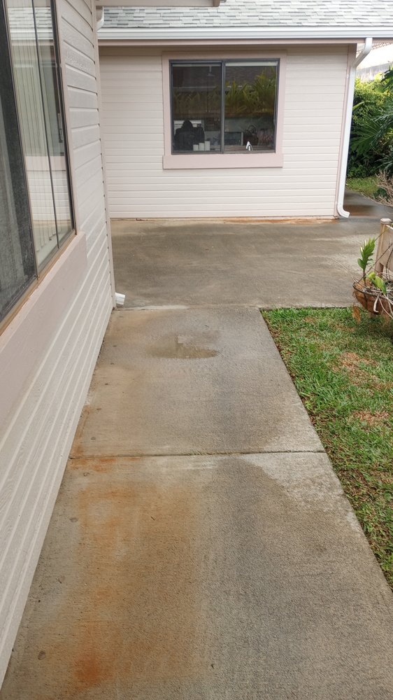 Slide of Papaya Powerwashing