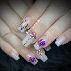 Honeynails-nails by deb - Dried encased flowers