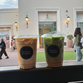 Blk Dot Coffee - Coffee & Tea Near Me - Irvine, California