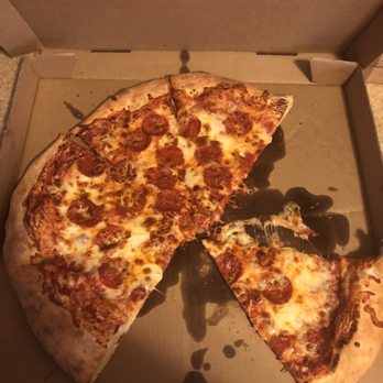 Davidos - Pepperoni pizza - Pizza Near Me - Rio Rancho, New Mexico