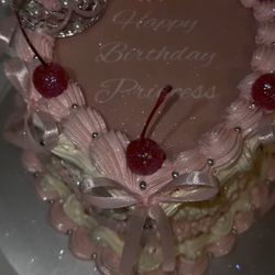 Diaz Bakery - This is the cake a order in call , i asked them to be creative and to look alike.