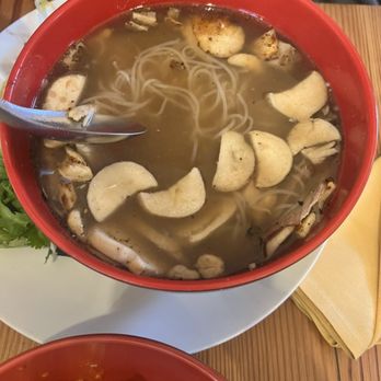 Landing House - Chicken & Shrimp Pho - Chinese Near Me - Knoxville, Tennessee Landing House - Chicken & Shrimp Pho - Chinese Near Me - Knoxville, Tennessee
