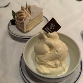 Cipriani Downtown Miami - Vanilla Meringue Cake. Ice cream - Italian Near Me - Miami, Florida