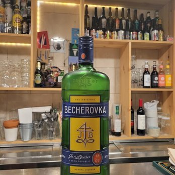 RaRo Anti*Bistro - "Peppermint schnapps-like", almost medicinal. Refreshing! - Gastropubs Near Me - Barcelona, B