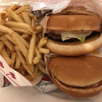 In-N-Out Burger - Burgers Near Me - Placerville, California