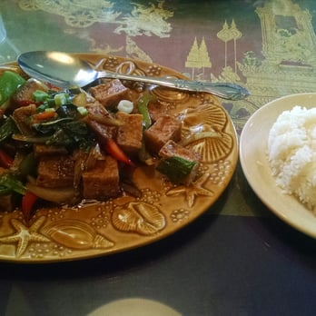 Elephant Cafe - Basil tofu with rice - Thai Near Me - Lake Forest, California Elephant Cafe - Basil tofu with rice - Thai Near Me - Lake Forest, California