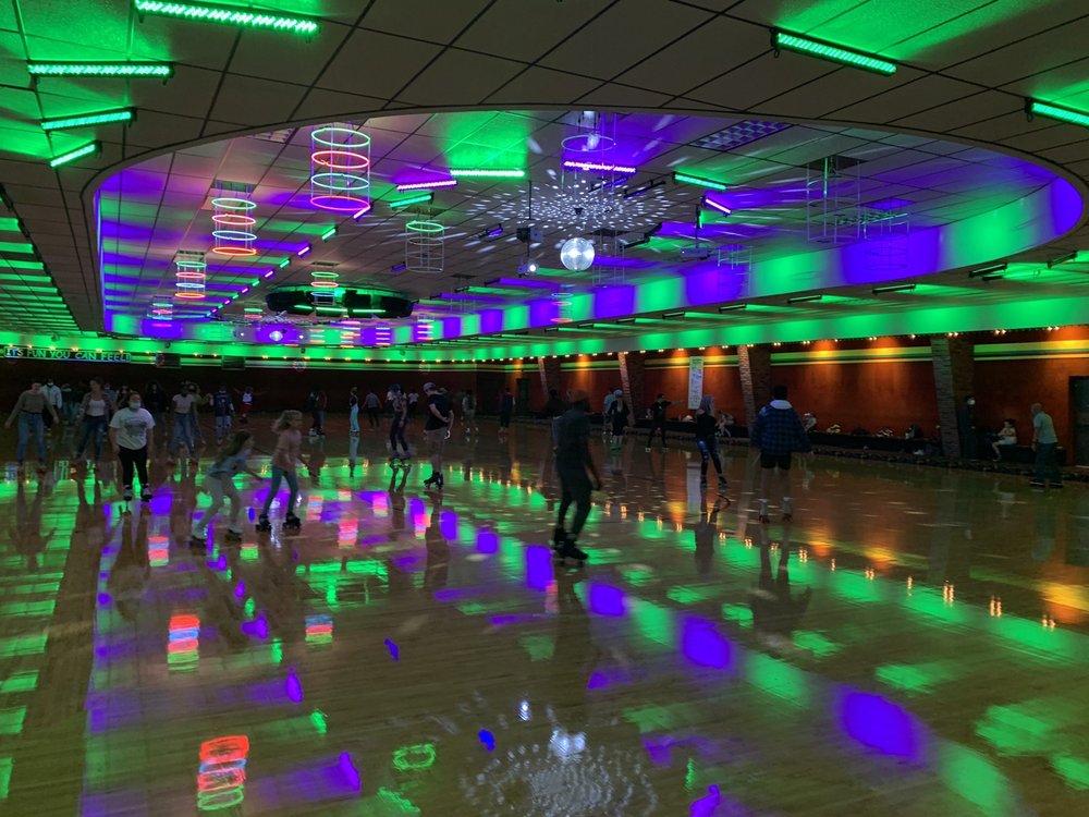 BRENTWOOD SKATE CENTER Updated March 2024 22 Photos & 40 Reviews