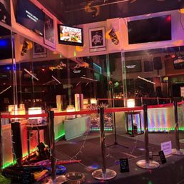 LIZARD LOUNGE - Updated January 2026 - 44 Photos & 113 Reviews