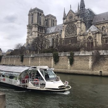 Batobus - Batobus and Notre-Dame cathedral!! - Transportation Near Me - Paris, 75 Batobus - Batobus and Notre-Dame cathedral!! - Transportation Near Me - Paris, 75