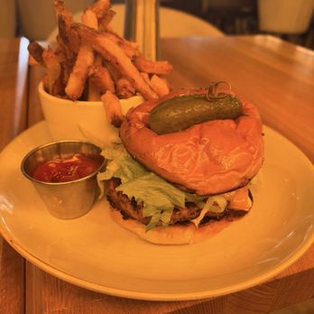 Moxies - Blackened Chicken Sandwich - New American Near Me - Scottsdale, Arizona Moxies - Blackened Chicken Sandwich - New American Near Me - Scottsdale, Arizona