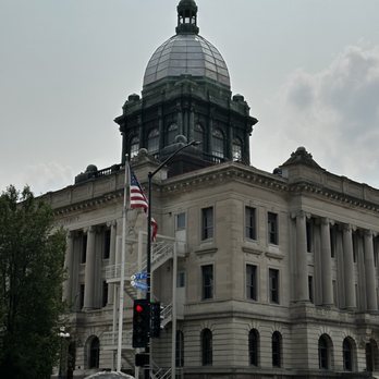 Brick’s Downtown Bar & Grill - The courthouse across the street. - Sports Bars Near Me - Manitowoc, Wisconsin