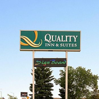 Quality Inn & Suites - Hotels Near Me - Jamestown, North Dakota Quality Inn & Suites - Hotels Near Me - Jamestown, North Dakota