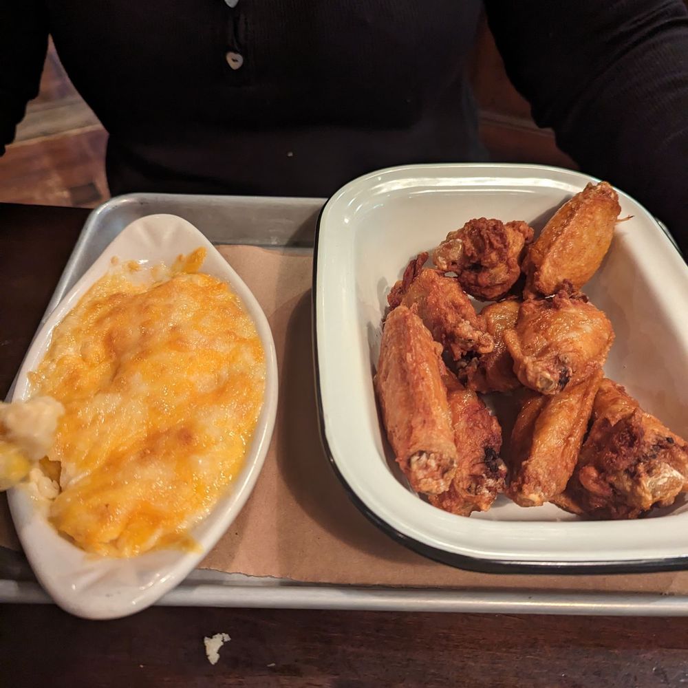 Wild Honey BBQ - Mac and cheese and plain wings - Smokehouse Near Me - Atlantic City, New Jersey