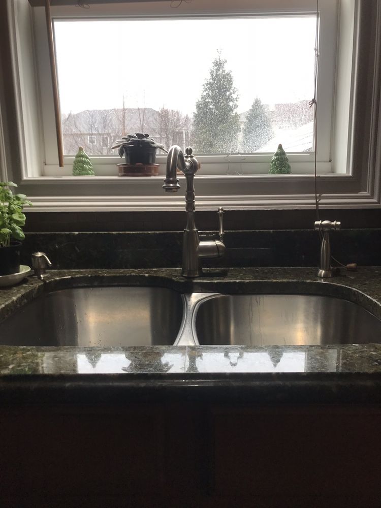 Slide of Mid-Valley Plumbing Supply