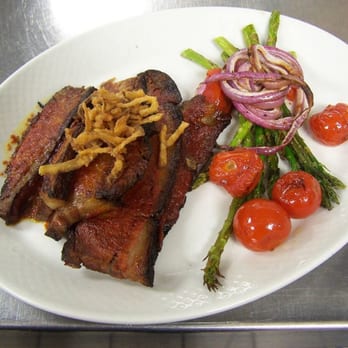 Huzzah - Beef Brisket - Pizza Near Me - Williamsburg, Virginia Huzzah - Beef Brisket - Pizza Near Me - Williamsburg, Virginia