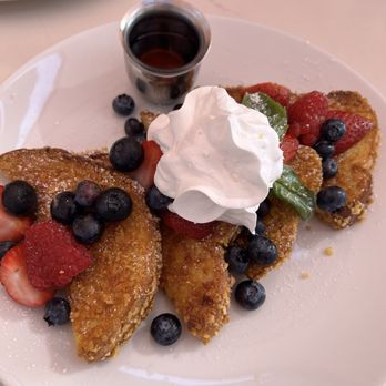 Lemon Tree Cafe - Crunchy French Toast - Breakfast & Brunch Near Me - Rancho Cucamonga, California
